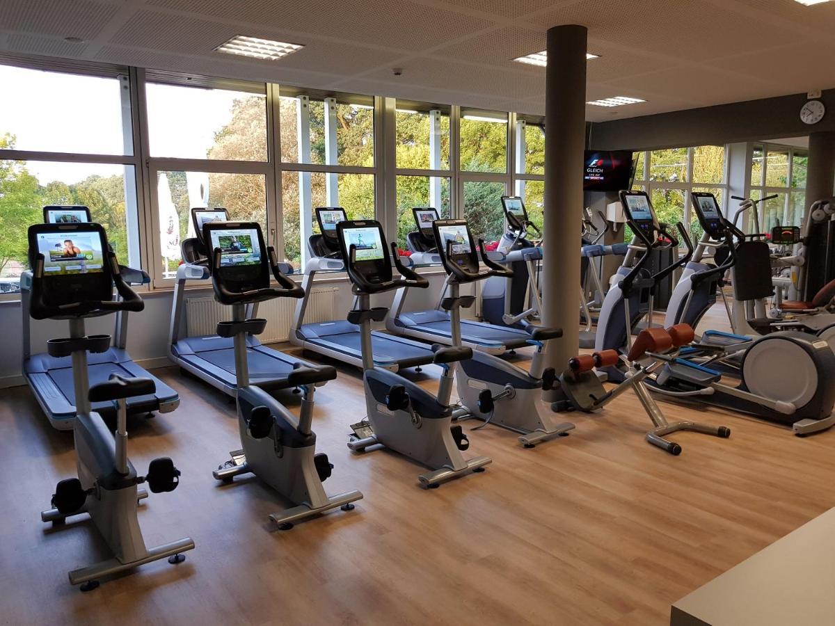 Sport- & Vital-Resort Neuer Hennings Hof ペルレンブルク エクステリア 写真